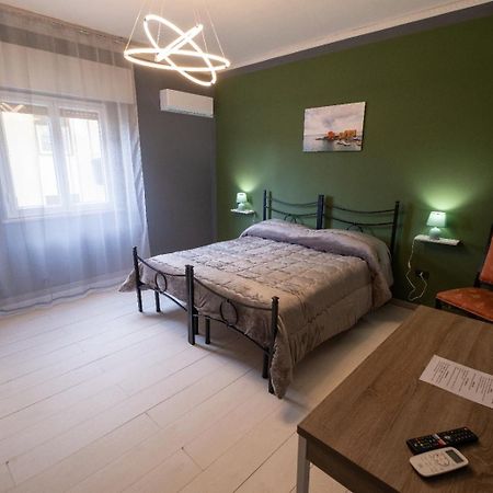 Room 112 Oltremare 巴格里亚 外观 照片